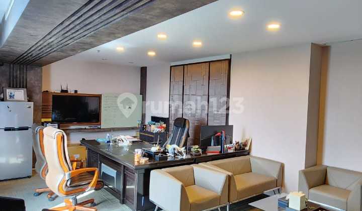Kantor Ruang The Suite Tower Pik Semi Furnished