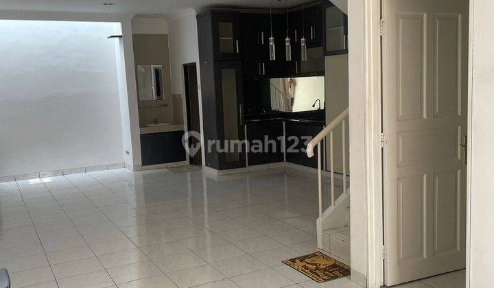 Rumah Jual Cepat Plus Ac Di Taman Aries 2 Lantai Shm  1