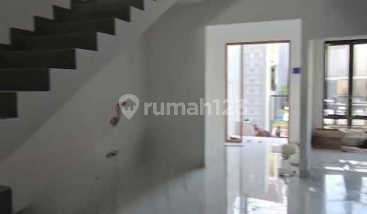 Rumah Villa Taman Meruya Brand New Ukuran 7 X 18 2