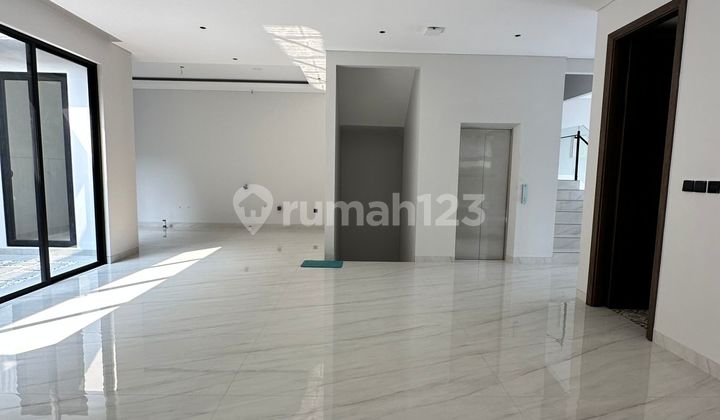 Rumah Mewah Minimalis Di Puri Indah Luas 400m² Rumah Mewah Minimalis Di Puri Indah Luas 400m²