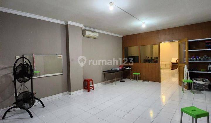 Ruko Taman Palem Jual Cepat Semi Furnished  HGB Baru Perpanjang  2