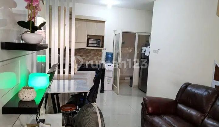 Rumah Pik Jual Cepat 2 Lantai Semi Furnished Shm 2