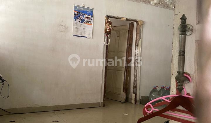 Rumah Menceng Jual Murah Hitung Tanah Luas 156m² 