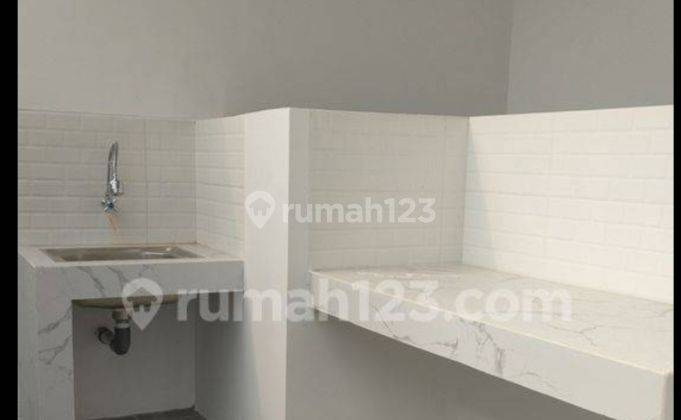 Rumah minimalis 2 lantai di Kramat Senen Jakarta pusat
