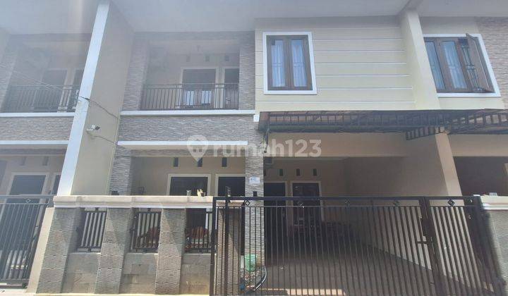 Rumah Dijual Di Town House Batas Alamanda Pasarebo Jaktim 1