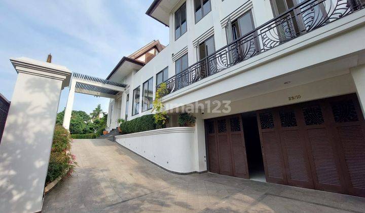 Rumah mewah di taman sunter agung jakarta utara 1