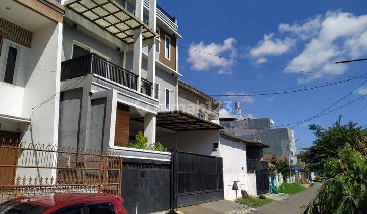 Rumah dijual di taman kencana cengkareng jakarta barat 2