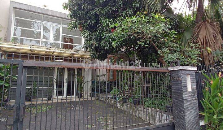 Rumah di KOMP Deplu tangerang selatan 2