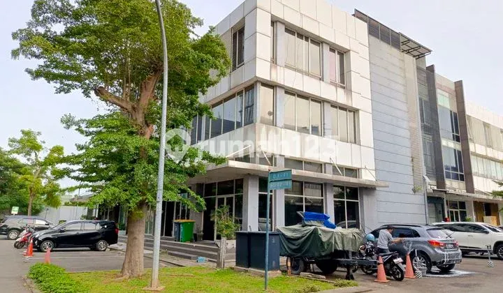 Ruko 3 Lantai di Alam Sutera Boulevard Tangerang