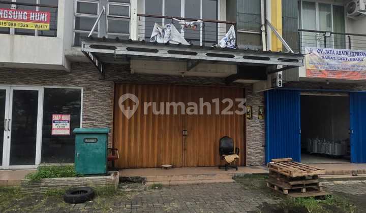 2-Story Shop House for Sale at Bizzpoint Cikupa, Tangerang Regency 1