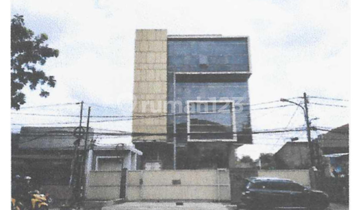 Gedung Kantor 4lantai Di Jl Kebayoran Lama Jaksel