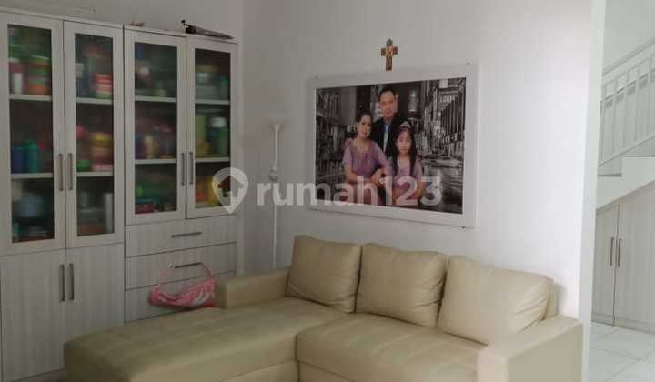 Dijual Rumah Cantik Murah Strategis di Ciwulan Purwantoro Blimbing Malang 6