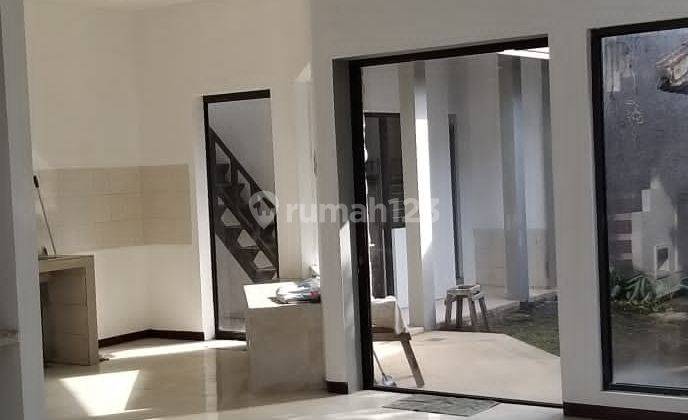 Dijual Rumah Mewah Murah Siap Huni di Villa Puncak Tidar Malang 1