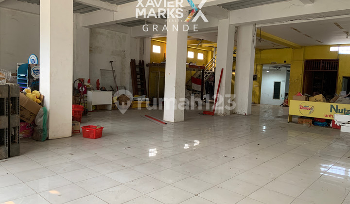 Dijual Murah Ruang Usaha Toko Swalayan Aktif Gudang di Poros Jalan Sawojajar Malang 3