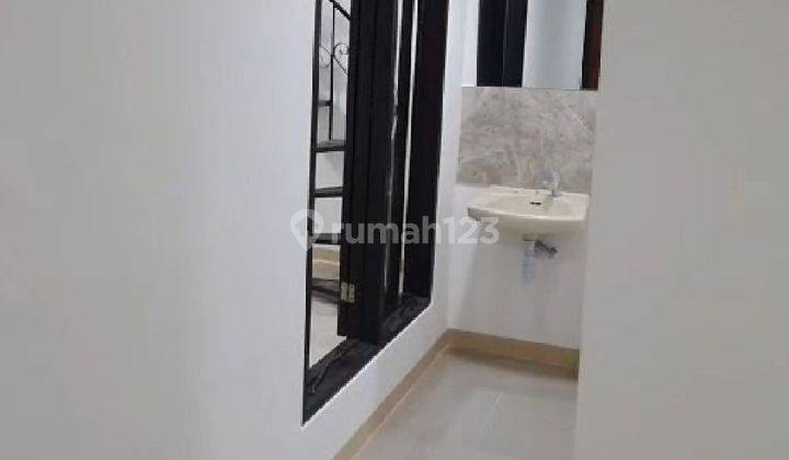 Rumah 2 Lantai di Kompleks Aman Sunter Bisma, Jakarta Utara Baru Renov Full Dibawah 90 Jt  2