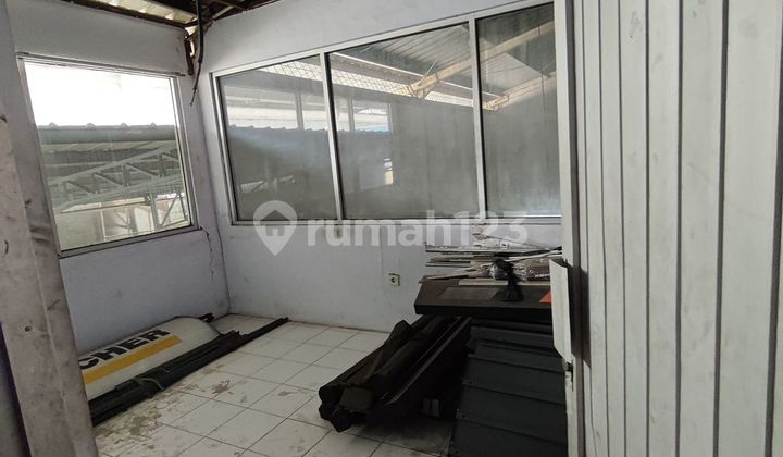 Dijual Gudang 2 Lantai Plus Office