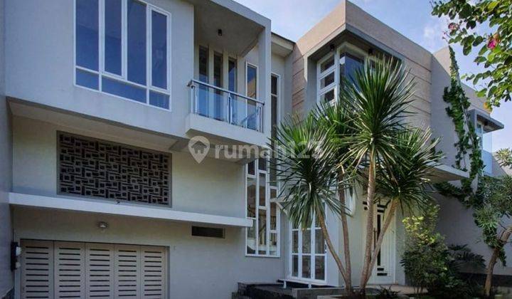 Dijual Kemang Townhouse Lokasi Strategis 1