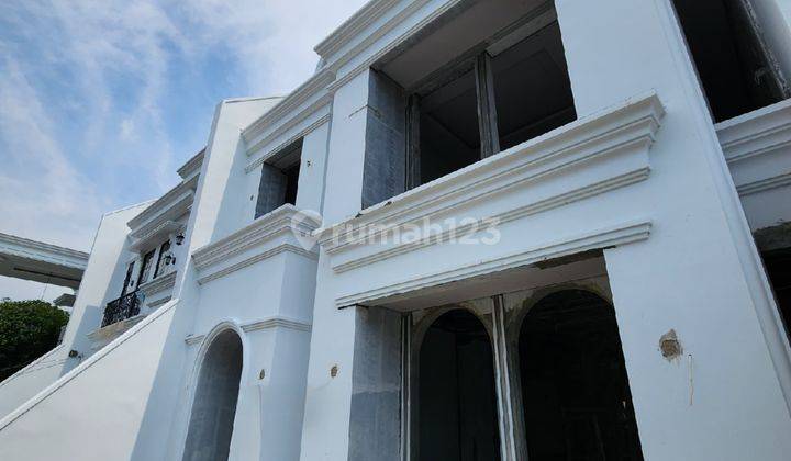 BRAND NEW LUXURIOUS MODERN CLASSIC HOUSE - LEBAK BULUS  2