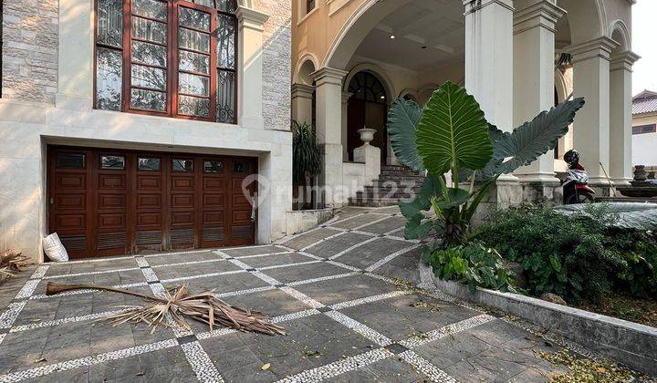 DIJUAL RUMAH PATRA KUNINGAN LUXURIOUS EUROPEAN CLASSIC 2