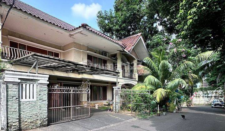 DIJUAL RUMAH SCBD KEBAYORAN BARU SIAP HUNI 1