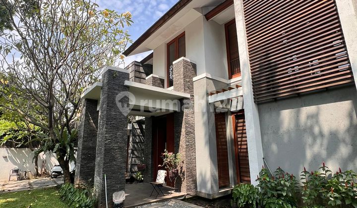 Dijual Rumah Kebayoran Baru Dekat Senopati