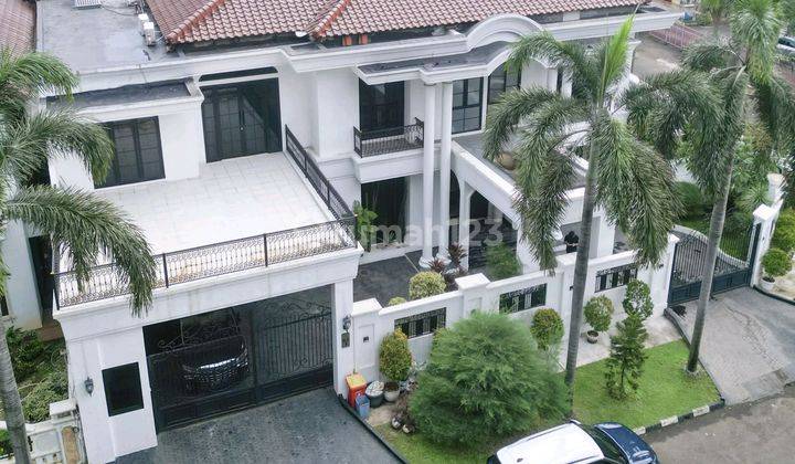 Dijual Rumah Mewah Dalan Komplek Besar Tanjung Barat 1