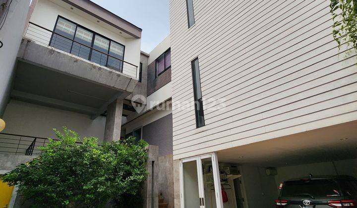 Dijual Cepat Kemang Townhouse Modern Design 1