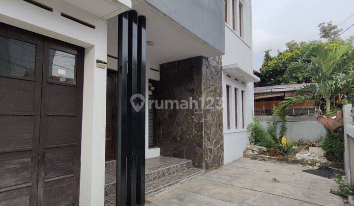 Dijual Rumah Tebet Timur Lokasi Strategis 2