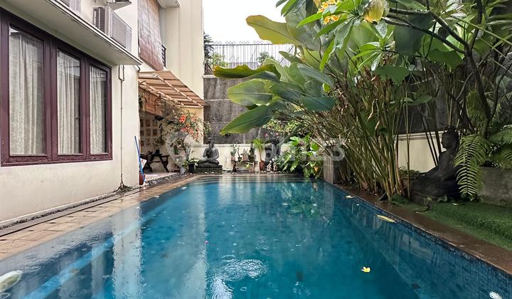 Dijual Rumah Ragunan Terawat Siap Huni Semi Furnished Dijual Rumah Ragunan Terawat Siap Huni Semi Furnished