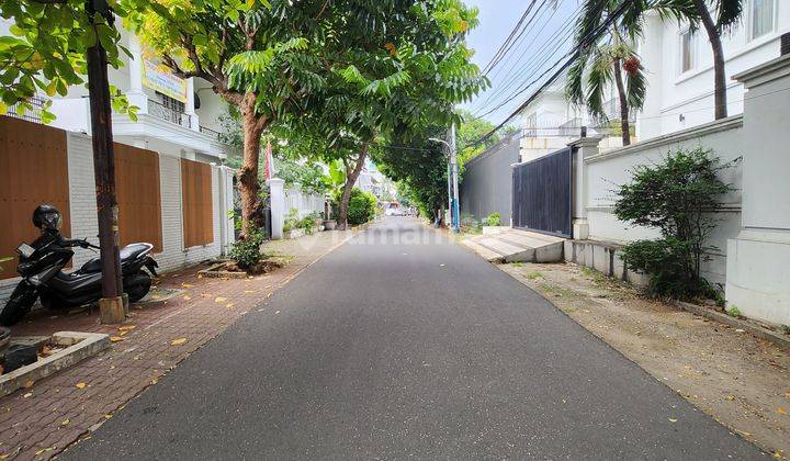 Dijual Rumah Kemang Lokasi Strategis Siap Huni 2