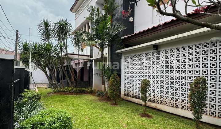Dijual Rumah Lebak Bulus Dekat Adiaksa Tb Simatupang