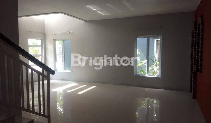 RUMAH 2 LANTAI DI AREA ARIFIN AHMAD 2