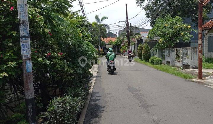 Rumah lama 2lantai siap huni di Kompleks Deplu Bintaro 2