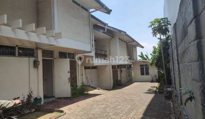 Rumah 2lantai di daerah sayap Dago Bandung Area Bisnis 2