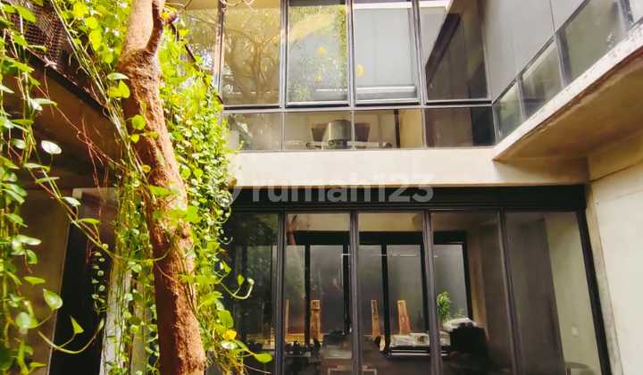 Rumah artistik 2 lantai di Area jl PLN Pondok Aren 2