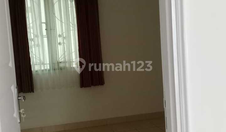 For Rent Two-Story House Raffles Hills Cibubur Ready to Occupy Strategic Location