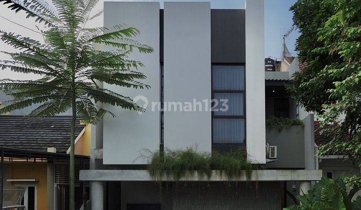 Rumah di Citra grand cibubur minimalis full furnish siap huni  1