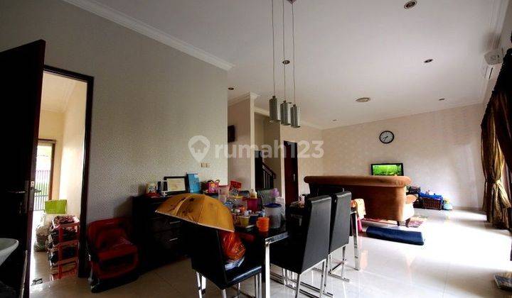 Rumah di Citra grand cibubur boulevard SHM Bagus siap huni 2