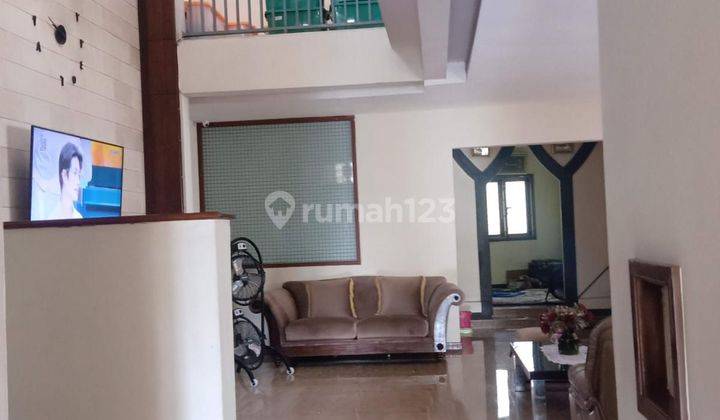 Rumah Dijual Cepat Raffles Hills Cibubur Dua Lantai Siap Huni  2