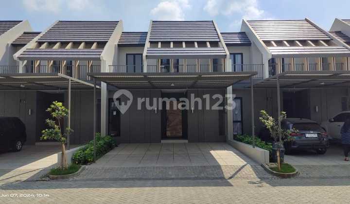 For Sale New House Grand Wisata Bekasi Ready to Occupy For Sale New House Grand Wisata Bekasi Ready to Occupy