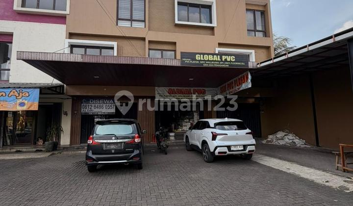 For Rent 3-Unit Shophouse on Cikeas Main Road, Ready to Use