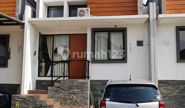 For Sale Sentul City House Ready with Mini Swimming Pool Negotiable Price For Sale Sentul City House Ready with Mini Swimming Pool Negotiable Price