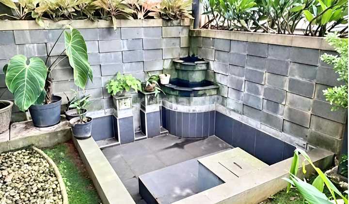 Dijual Rumah Harjamukti Depok Private Pool Dekat Akses Tol Siap Huni Harga Nego 2