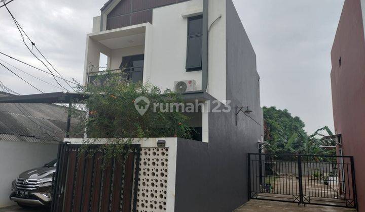 Rumah Dijual Semi Furnished Di Griya Khansa Cikeas Dua Lantai Shm Siap Huni 1