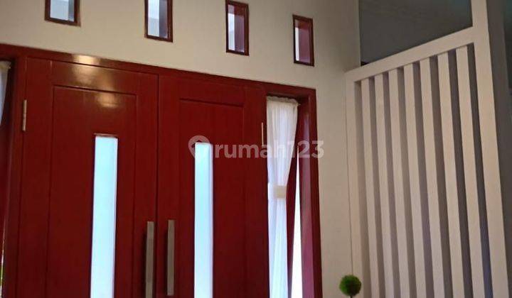 Rumah Jual Cepat Kukusan Depok Dua Lantai Siap Huni  2