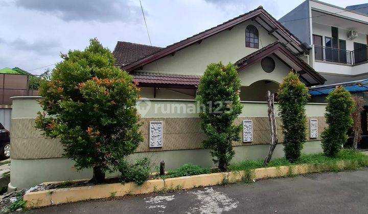 Rumah Dijual Bekasi Hook Cikunir Siap Huni 1