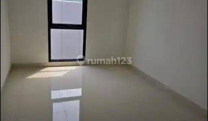 Rumah Dijual Cepat Hoek Summarecon Bogor Siap Huni Harga Nego 2