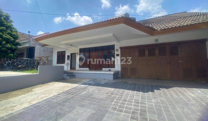 Jual Cepat Turun Harga Rumah Bukit Novo Full Renovasi Strategis  1