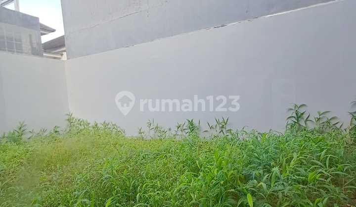Dijual Rumah Kota Wisata View Taman Full Renovasi Siap Huni Harga Nego 2