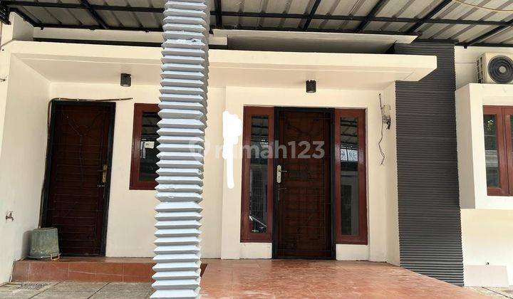 Rumah 2 Lantai Kontrakan Sudah Renovasi Raffles Hills Cibubur  1